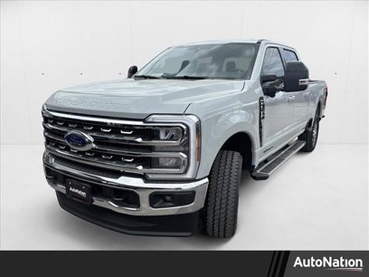 New 2025 Ford F250 Lariat w/ FX4 Off-Road Package