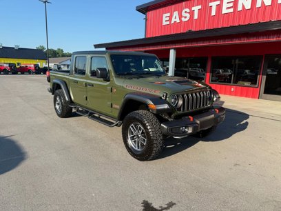 Used 2024 Jeep Gladiator Mojave w/ Convenience Group