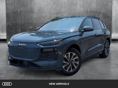 New 2025 Audi Q6 e-tron Premium Plus