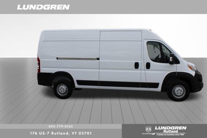 New 2025 RAM ProMaster 2500 w/ Cold Weather Group