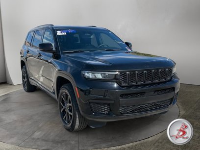 Used 2024 Jeep Grand Cherokee L Laredo