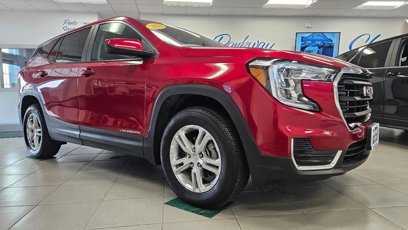 Used 2023 GMC Terrain SLE w/ Driver Convenience Package