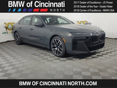 New 2025 BMW 760i xDrive w/ Executive Package
