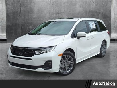 New 2025 Honda Odyssey Touring