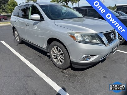 Used 2014 Nissan Pathfinder SL w/ Trailer Tow Package