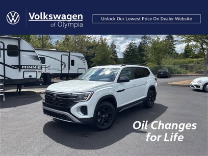 New 2025 Volkswagen Atlas Peak Edition SE