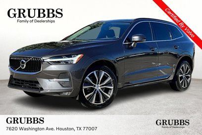 Certified 2022 Volvo XC60 B5 Momentum