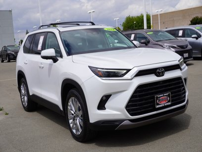 Used 2024 Toyota Grand Highlander Platinum