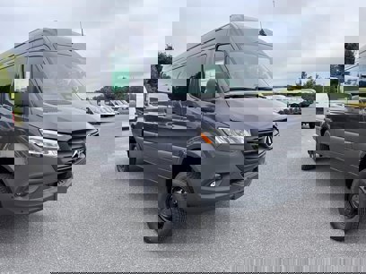 New 2025 Mercedes-Benz Sprinter 2500