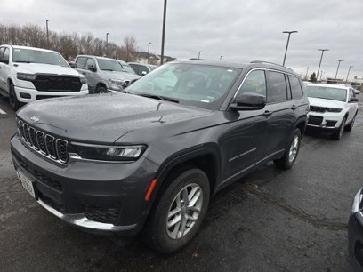 Used 2023 Jeep Grand Cherokee L Laredo