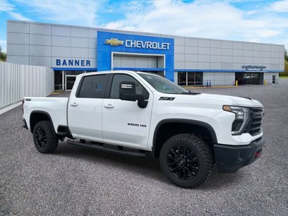 New 2025 Chevrolet Silverado 2500 LT w/ Trail Boss Package