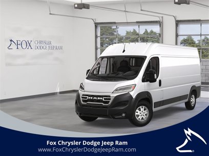 New 2024 RAM ProMaster 2500 w/ Quick Order Package 22G SLT