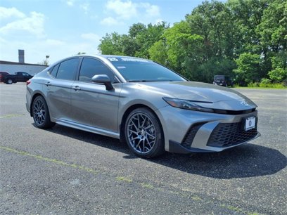 Used 2025 Toyota Camry SE