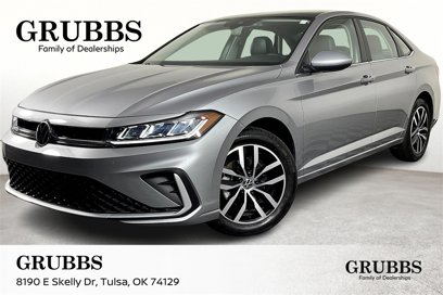 Used 2025 Volkswagen Jetta SE