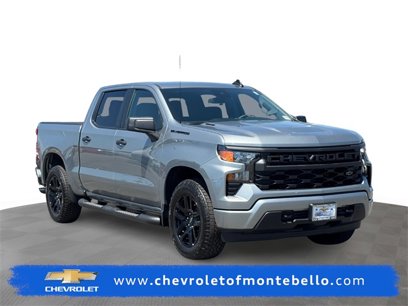 New 2026 Chevrolet Silverado 1500 Custom w/ Turbomax Blackout Package