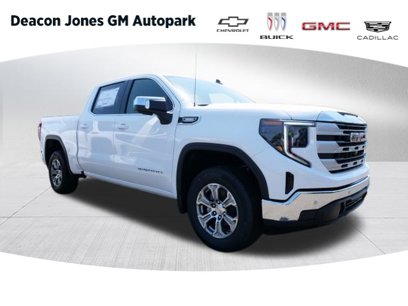 New 2025 GMC Sierra 1500 SLE w/ Preferred Package