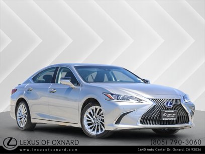 Used 2019 Lexus ES 300h w/ Luxury Package