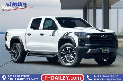 New 2024 Chevrolet Colorado Trail Boss w/ LPO, Dark Essentials Package