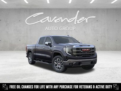 New 2025 GMC Sierra 1500 SLT