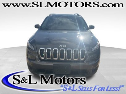 Used 2017 Jeep Cherokee Latitude w/ Cold Weather Group