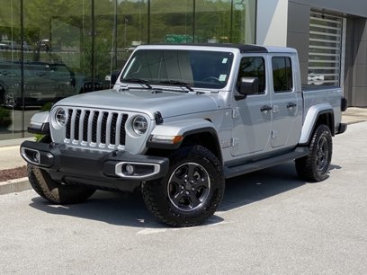 Used 2022 Jeep Gladiator Overland w/ Popular Equipment Package