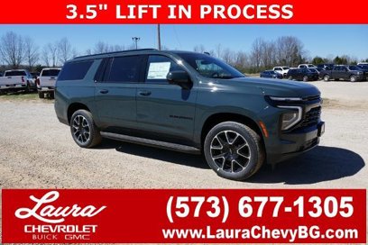 New 2025 Chevrolet Suburban RST w/ Comfort Package