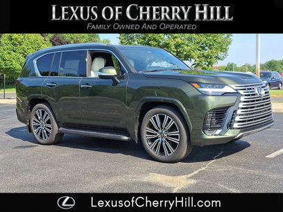 New 2025 Lexus LX 700h Luxury