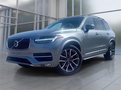 Used 2016 Volvo XC90 T6 Momentum w/ Momentum Plus Package