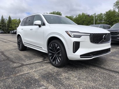 New 2025 Volvo XC90 B5 Plus w/ Protection Package Premier