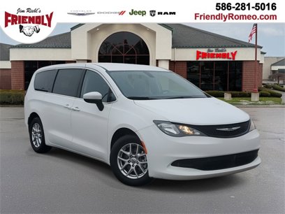 Used 2022 Chrysler Voyager LX