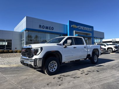 New 2025 GMC Sierra 3500 Pro w/ 1SA Pro Safety Plus Package