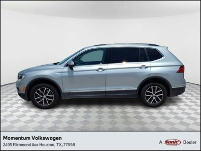 Used 2021 Volkswagen Tiguan SE w/ Panoramic Sunroof Package