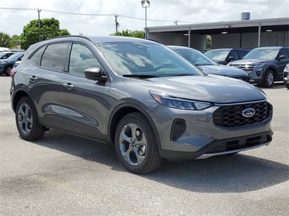 New 2025 Ford Escape ST-Line w/ Equipment Group 301A