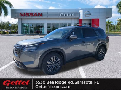 New 2025 Nissan Pathfinder SL w/ SL Premium Package