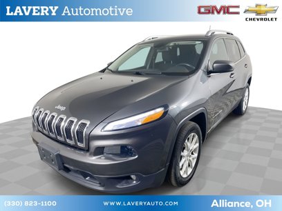 Used 2017 Jeep Cherokee Latitude w/ Safety/Convenience Group