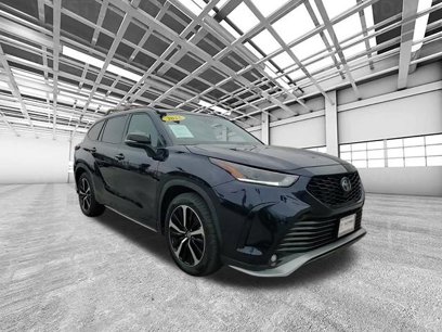 Used 2022 Toyota Highlander XSE