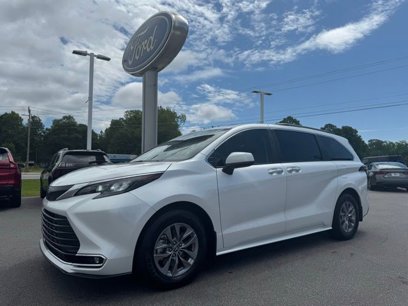 Used 2024 Toyota Sienna XLE