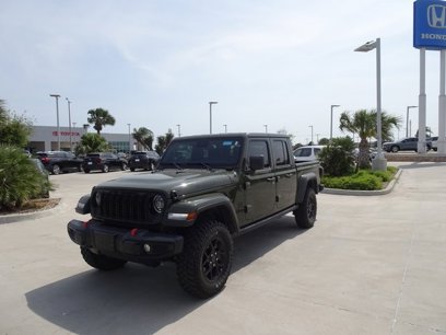 Used 2024 Jeep Gladiator Sport