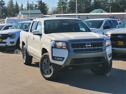 New 2025 Nissan Frontier SV w/ SV Convenience Package