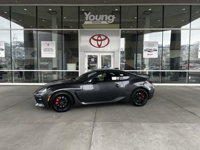 New 2025 Toyota GR86 Premium