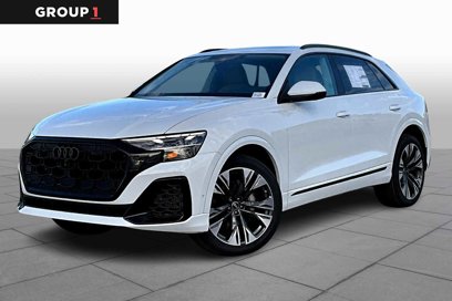 New 2025 Audi Q8 Premium Plus
