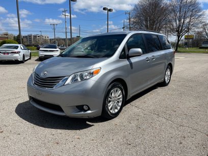 Certified 2017 Toyota Sienna XLE Premium