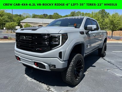 New 2025 GMC Sierra 1500 AT4 w/ AT4 Premium Package