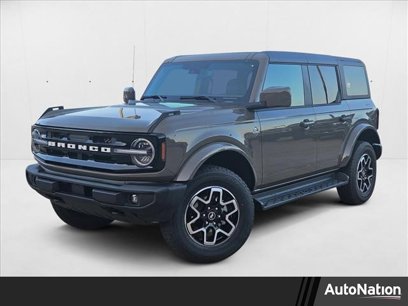 New 2025 Ford Bronco Outer Banks