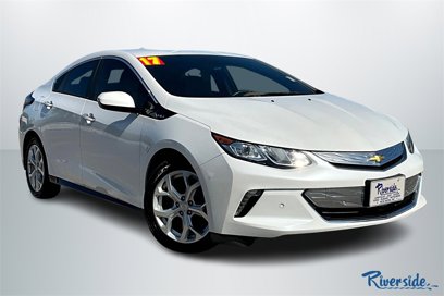 Used 2017 Chevrolet Volt Premier w/ Driver Confidence II Package