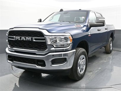 New 2024 RAM 2500 Tradesman w/ Chrome Appearance Group