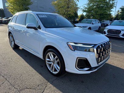 Used 2025 Audi Q7 3.0T Premium Plus w/ Premium Plus Package