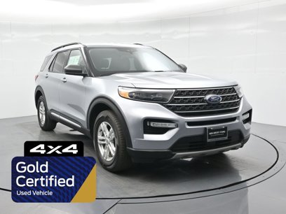 Certified 2023 Ford Explorer XLT w/ Equipment Group 202A