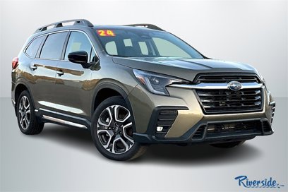 Used 2024 Subaru Ascent Limited w/ Technology Package
