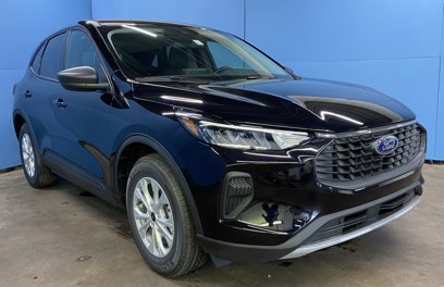 New 2025 Ford Escape Active